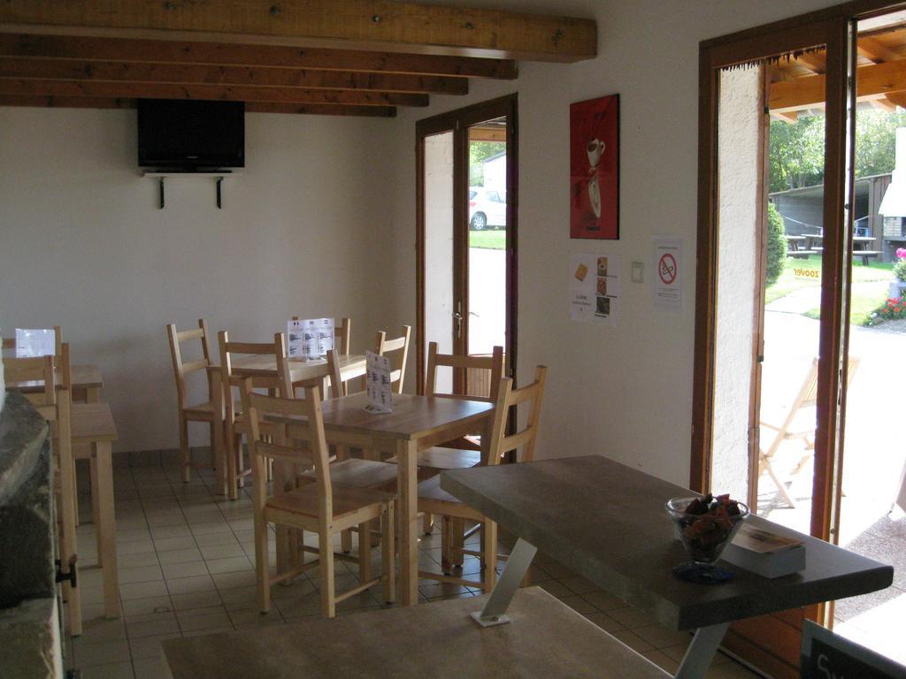 Bulgnéville Camping Porte Des Vosges מראה חיצוני תמונה
